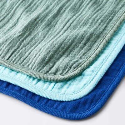 Baby Boys' Layette Gifting Bundle - Cloud Island™ Blue 4 Baby Boys' Layette Gifting Bundle - Cloud Island™ Blue - Image 4